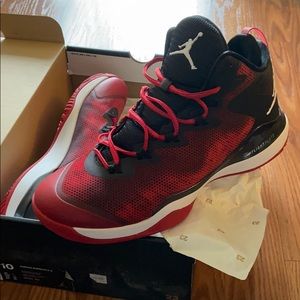 Nike Jordan Super.Fly 3 NEVER USED men’s size 10